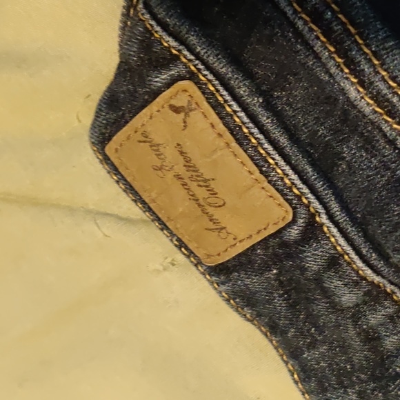 Skinny leg jeans with sequin on the back pockets - Picture 4 of 4